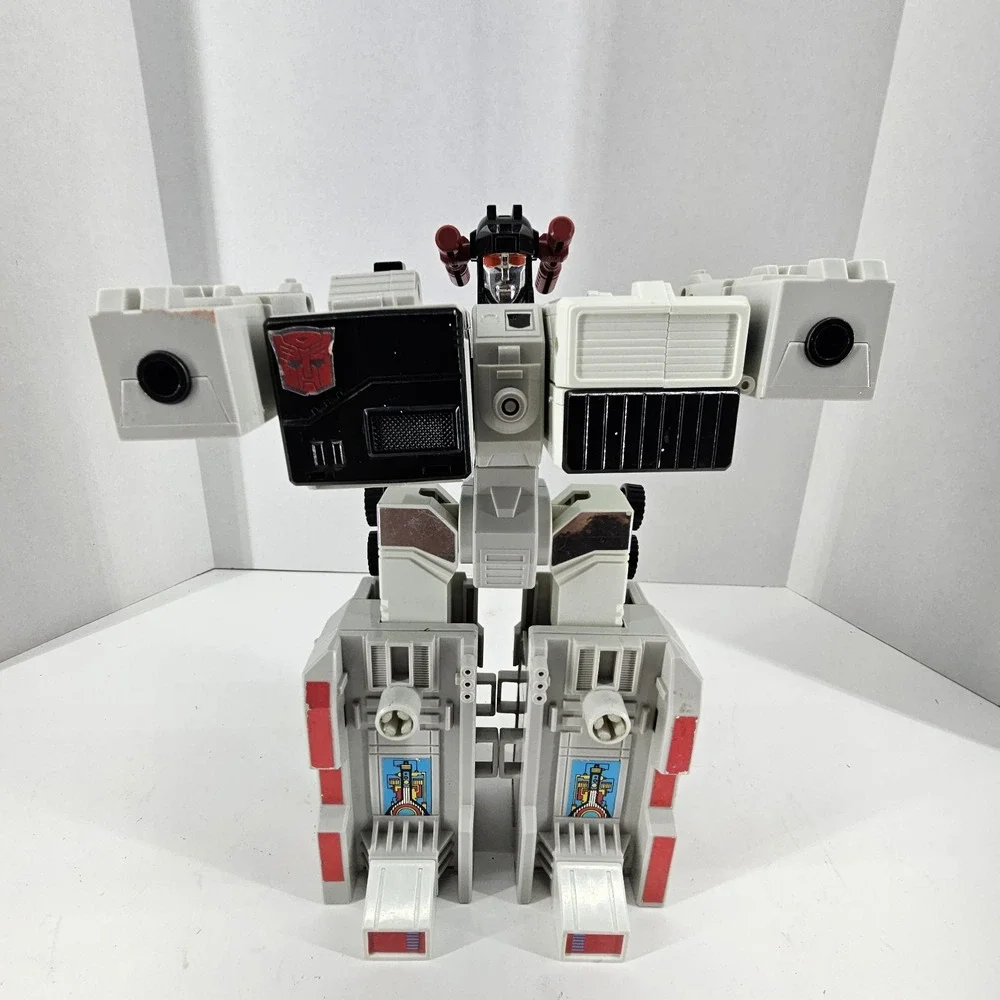 Vintage‎ Metroplex 1985 G1 Transformers Hasbro  - Incomplete